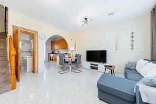 Lloguer Casa adossada  Calle p flamenca calle 3. Acogedor adosado en playa flamenca, orihuela costa  alquiler tem