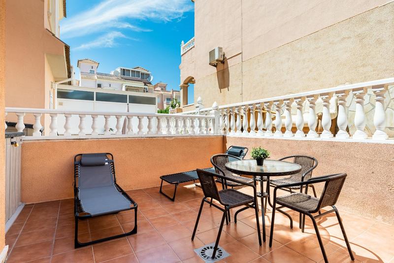 Foto 36fa5323-5157-4462-ad99-841aa6013c07. Affitto casa a schiera con riscaldamento parcheggio piscina in Orihuela