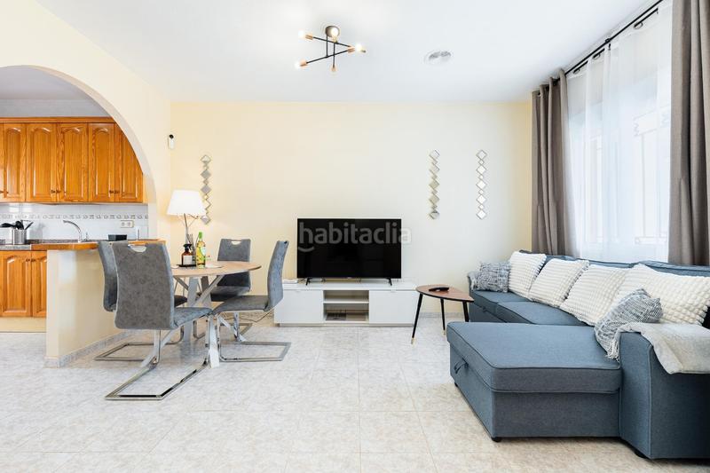 Foto f3c75319-b0e8-447d-8083-835e0ca1f7fa. Alquiler casa adosada acogedor adosado en Playa Flamenca, costa alquiler temporal en Orihuela