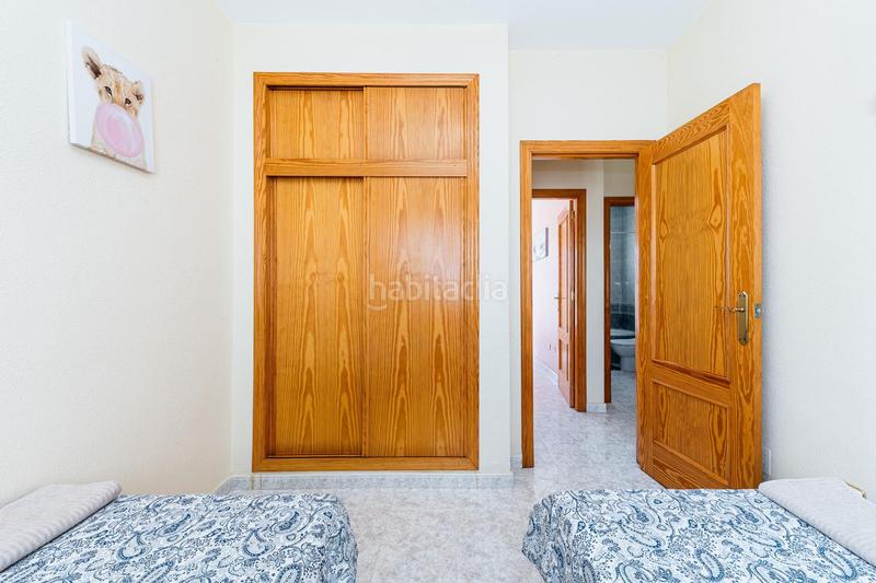 Foto ebe45cee-0060-4786-8416-dfefb6070897. Miete reihenhaus mit heizung parking pool in Playa Flamenca Orihuela