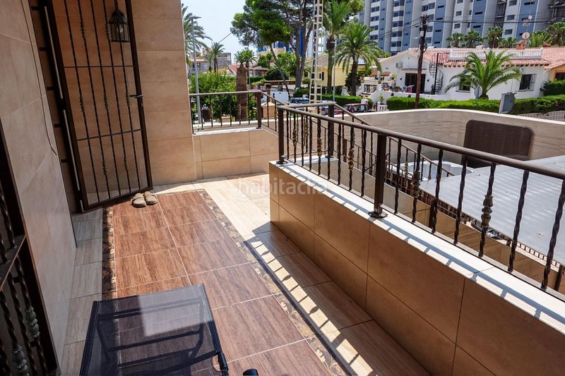 Foto 06572040-4e15-4d53-ac64-795058e14eb3. Casa aparellada amb aparcament a Punta Prima Torrevieja