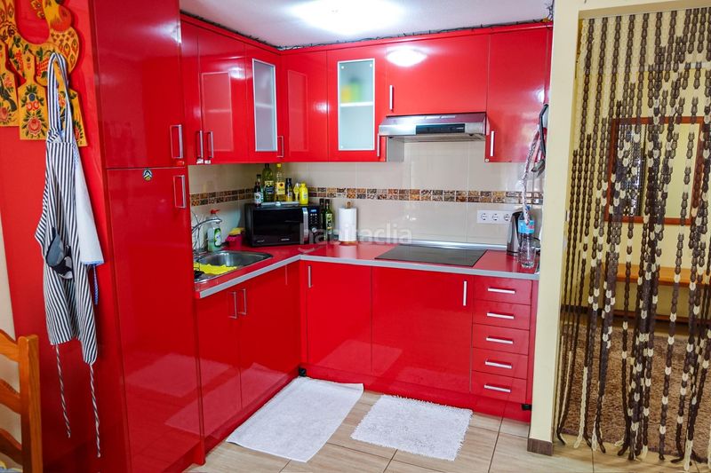 Foto 98017db7-c708-46c5-8c5e-48856def3759. Casa aparellada amb aparcament a Punta Prima Torrevieja