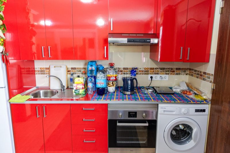 Foto d451b7e8-10c8-40eb-be88-cf7c33c8fc1b. Casa aparellada amb aparcament a Punta Prima Torrevieja