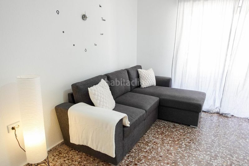 Foto 1f53fc2c-fd30-4af9-8dad-3dd9004f0a15. Rent flat with heating in Zona Playa del Cura Torrevieja