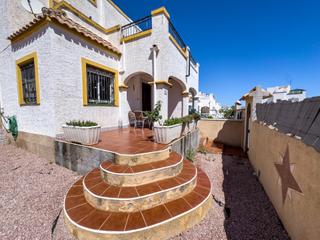 Maison jumelée  L-2 lago sol. Chalet adosado en esquina  los almendros  la florida, orihuela c