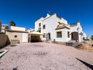 Casa adossada  L-2 lago sol. Chalet adosado en esquina  los almendros  la florida, orihuela c