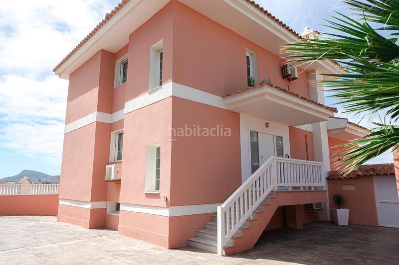 Foto 3c283e5e-e838-4f50-a2d7-4e989a83a878. Chalet avec chauffage parking piscine dans Entremares Manga del Mar Menor (La)