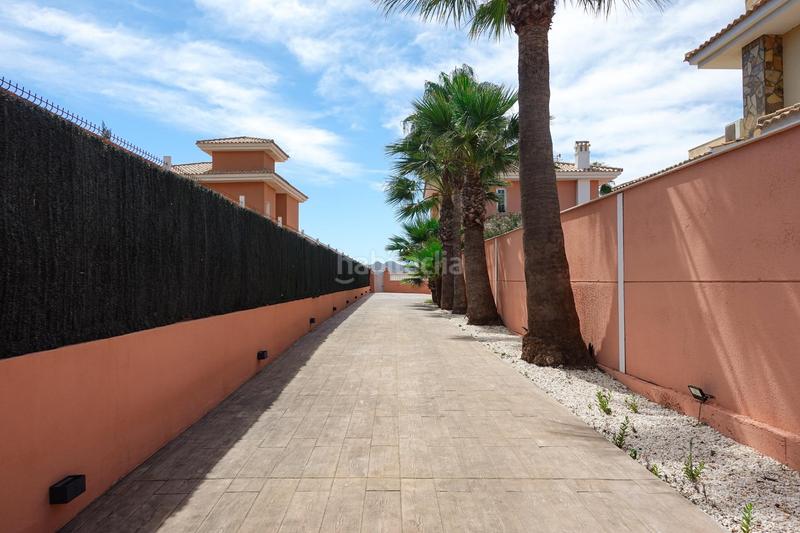 Foto f66a33d7-3664-4c13-8434-a4e3b1ebd13a. Chalet avec chauffage parking piscine dans Entremares Manga del Mar Menor (La)