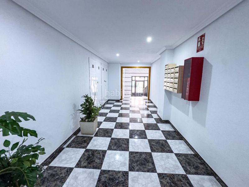 Foto 85faf526-6818-4071-a775-e99bfe522e7c. Location appartement avec chauffage dans Zona Playa del Cura Torrevieja