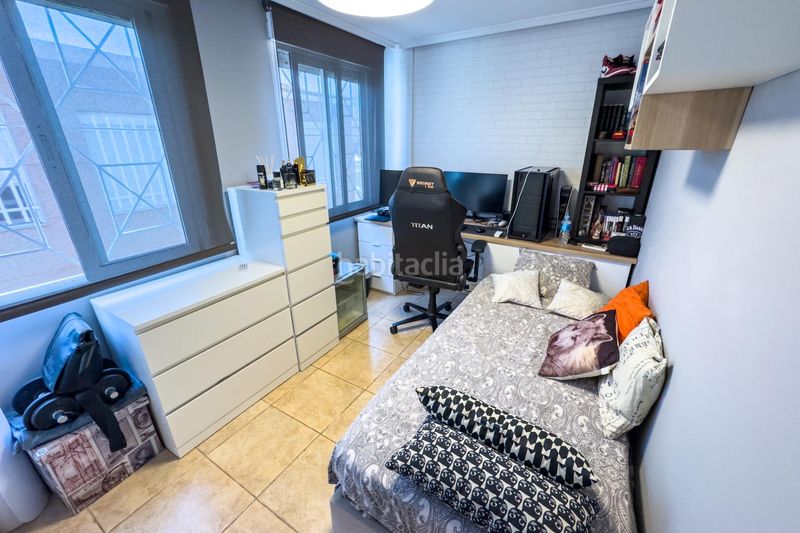 Foto c7178ece-f705-45a2-979a-2803e0ec4cc5. Casa aparellada amb aparcament piscina a Aguas Nuevas Torrevieja