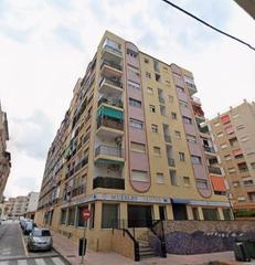 Estudio en Avenida Habaneras - Curva de Palangre. Estudio en subasta judicial  precio mínimo  32.308,18