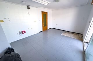 Dachwohnung  Calle de la loma. Ático para reformar en calle la loma