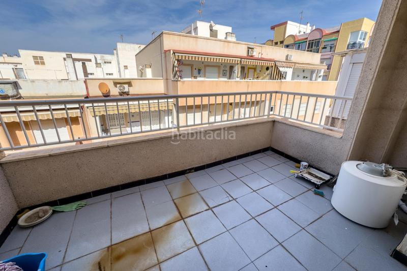 Foto b2bf265f-093f-4853-8f6f-d80177018747. Ático  para reformar en calle la loma en Avenida Habaneras - Curva de Palangre Torrevieja