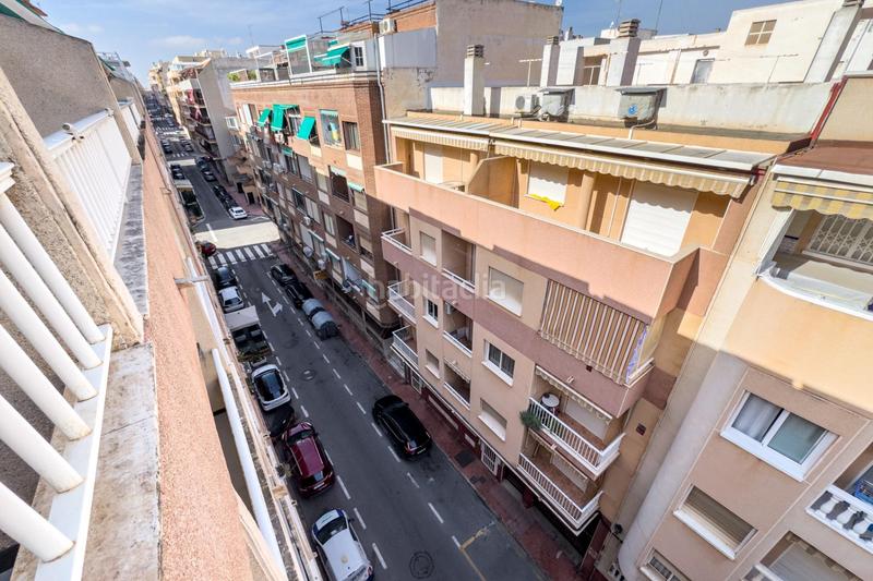 Foto ce59e9dc-264c-449f-82ec-f66187937a42. Ático  para reformar en calle la loma en Avenida Habaneras - Curva de Palangre Torrevieja