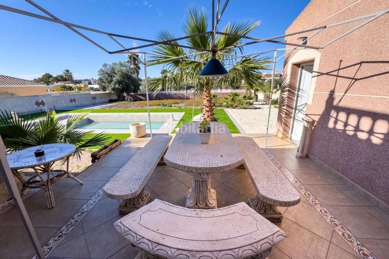 Foto 298beb40-4f83-48dc-84eb-71342e92061d. Chalet with parking pool in Benijófar