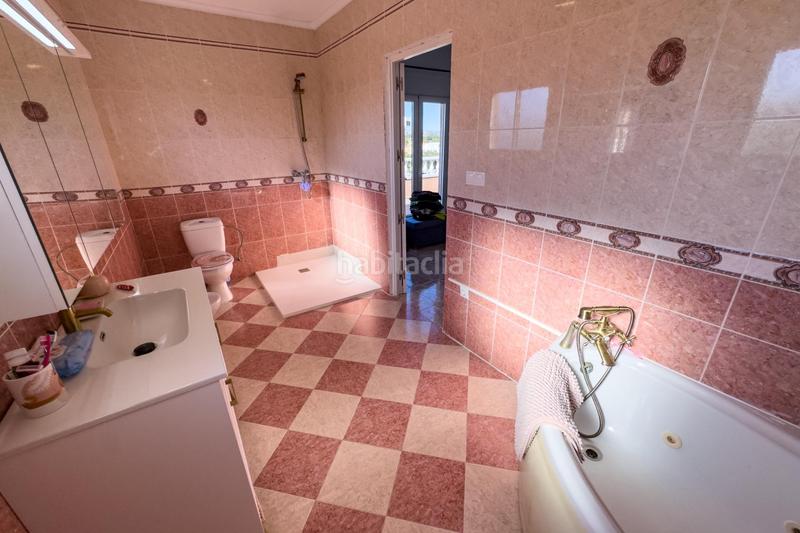 Foto 4dd18803-015c-4f72-b1c2-c8b3cf024431. Chalet with parking pool in Benijófar