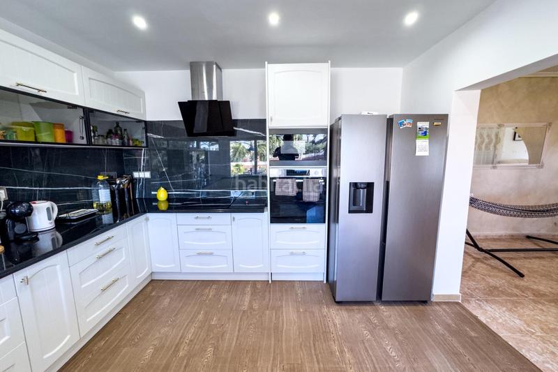 Foto 651080a6-5641-4847-a658-43f98eed741c. Chalet with parking pool in Benijófar