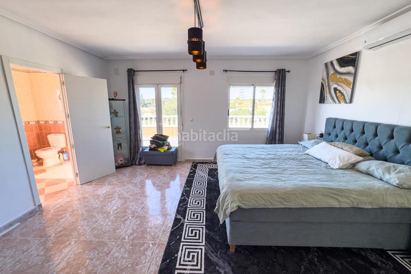 Foto 853cf1f6-583c-4626-8896-20748f29cc1a. Chalet with parking pool in Benijófar