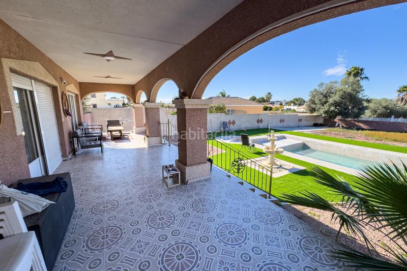 Foto 8bcb31c9-eb5c-415f-86d6-03feccafb9f8. Chalet with parking pool in Benijófar