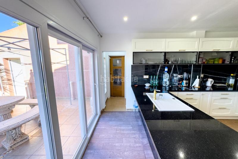 Foto b2e15656-638b-4620-baf2-d160f0e573f7. Chalet with parking pool in Benijófar