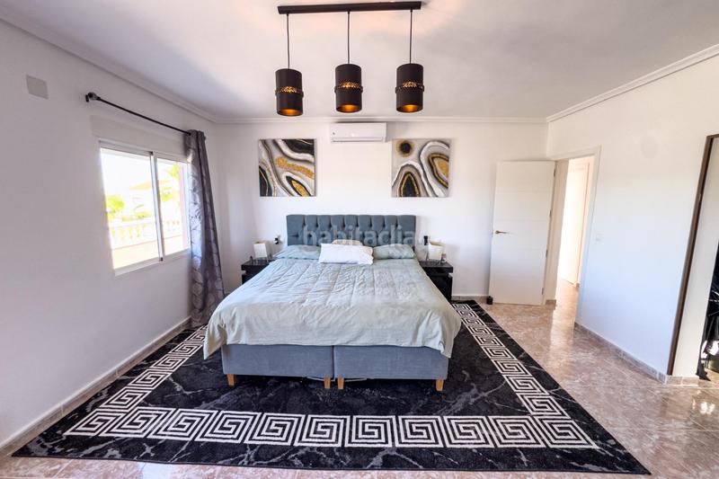 Foto d5f09408-5b10-43fb-8799-40585c60080a. Chalet with parking pool in Benijófar