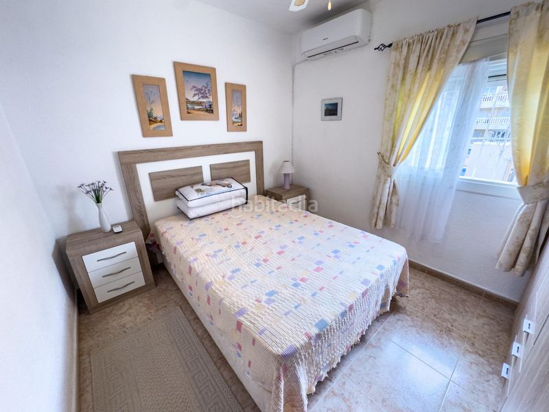 Foto 1d2713a9-644d-4677-ad87-62a4b84de894. Casa adossada amb piscina a Avenida Habaneras - Curva de Palangre Torrevieja