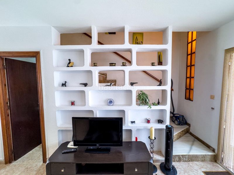 Foto 69e54835-7e45-4622-ae04-67f2ed4f7a8f. Casa adossada amb piscina a Avenida Habaneras - Curva de Palangre Torrevieja