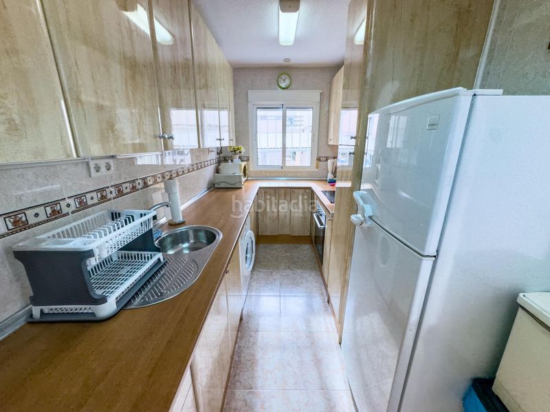 Foto 99646b4a-6afe-4408-9096-25d97b1a6c24. Casa adossada amb piscina a Avenida Habaneras - Curva de Palangre Torrevieja