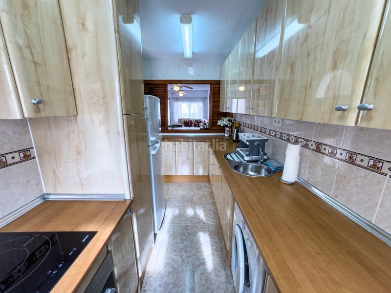 Foto bb65de2b-12f0-4345-82ed-6c8cd3104cca. Casa adossada amb piscina a Avenida Habaneras - Curva de Palangre Torrevieja