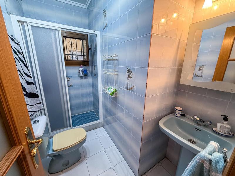 Foto cd08b963-3647-4342-9afe-17c9ed5c8230. Casa bifamiliare con parcheggio piscina in Zona Carrefour - Urbanizaciones Torrevieja