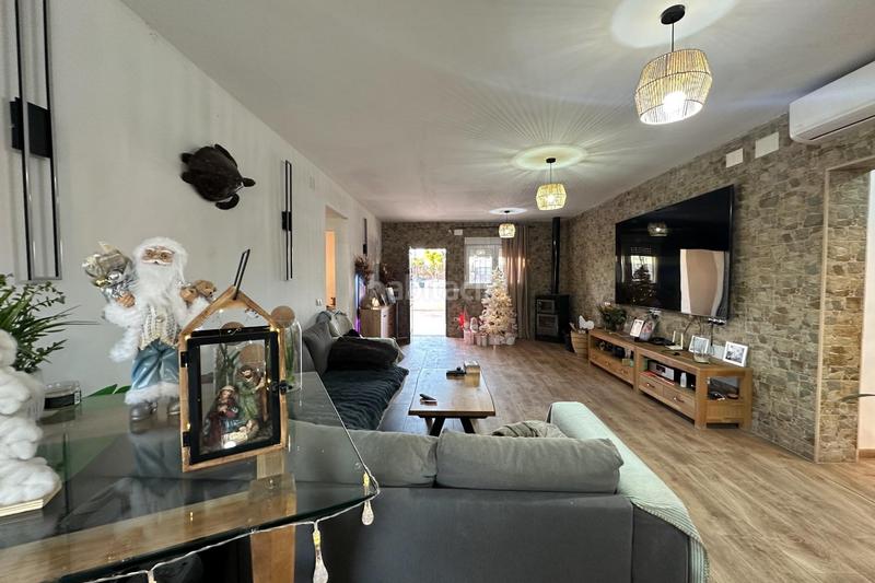 Foto 68dc801f-8e1f-4088-bf16-5355b600843c. Mas avec chauffage parking piscine dans Dolores