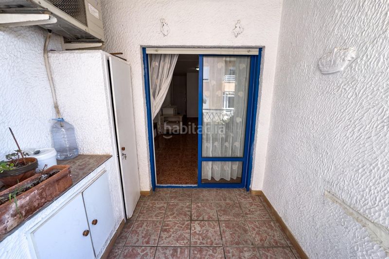 Foto 121bfb83-a116-4721-bd40-9cc7093ef283. Pis a Antonio Machado Torrevieja