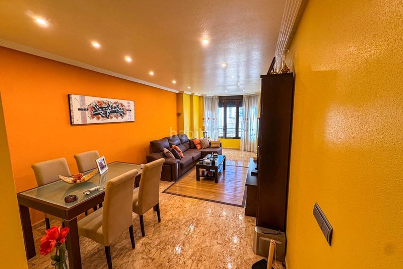 Foto 111496a5-6997-4ecc-8008-5b981930f789. Pis a Centro - Muelle Pesquero Torrevieja