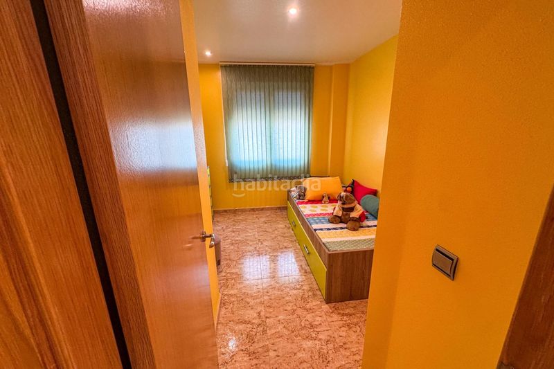 Foto 818488bc-470e-453b-ae3b-f6ca71f18288. Pis a Centro - Muelle Pesquero Torrevieja