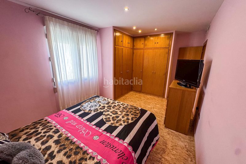 Foto e497615d-67e3-43cf-a969-606b3f36de82. Pis a Centro - Muelle Pesquero Torrevieja