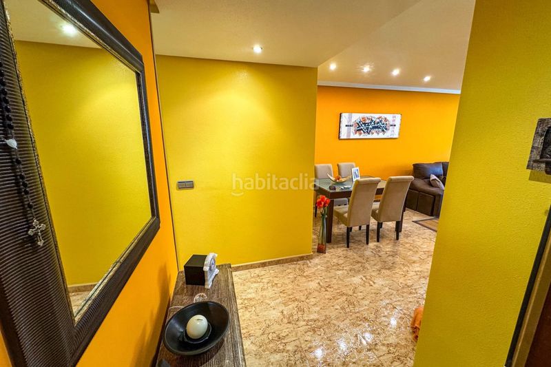 Foto f8b20503-8718-4e04-98cf-be15cdb7277b. Pis a Centro - Muelle Pesquero Torrevieja