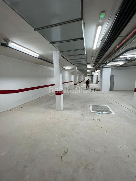 Foto ceaed81d-a457-4059-aa64-6f048351d77b. Aparcament cotxe a calle calle salamanca a Cox