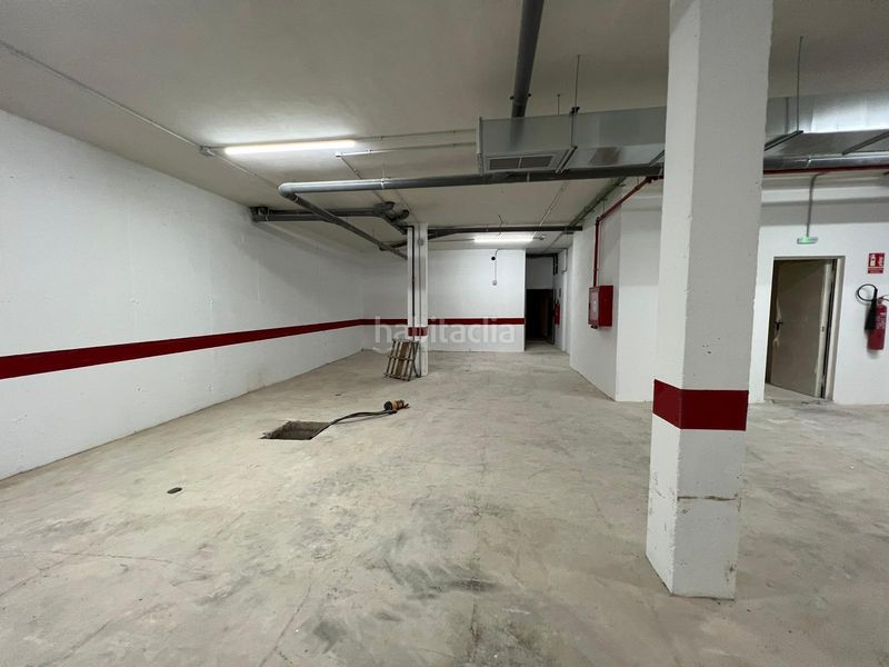 Foto edc9df90-78aa-4c9b-8b77-0af28c228b12. Aparcament cotxe a calle calle salamanca a Cox