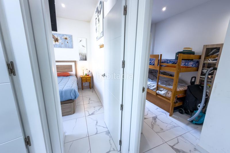 Foto e42ba439-d074-4dbd-a84b-146be4f8f2a0. Planta baixa amb calefacció aparcament piscina a Torrevieja