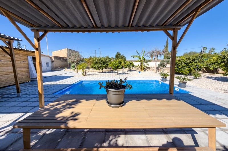 Foto d63b71b8-134b-47b7-b57f-c687089774a0. Casa amb calefacció aparcament piscina a Montesinos (Los)