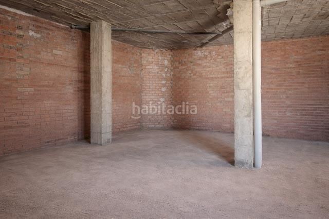 Foto 2c5c9c00-c1b3-4b41-aba7-42b95703d6ff. Local comercial local diáfano en el centro ideal inversión. en San Javier