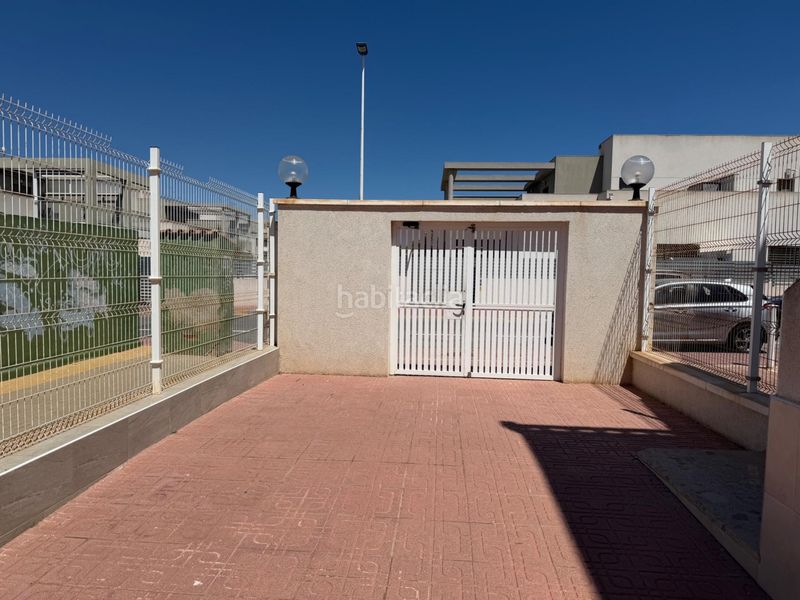 Foto 5a87088e-18b0-41ef-aa68-4bf25ad10c7d. Casa amb piscina a Aguas Nuevas Torrevieja