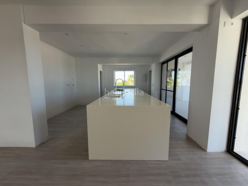 Foto 23eed6eb-c2ab-473e-b757-54ed73ce54d9. Xalet amb aparcament a Montesinos (Los)