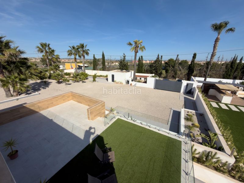 Foto 8e8c251d-2942-4db5-84d2-d870dc7becce. Xalet amb aparcament a Montesinos (Los)