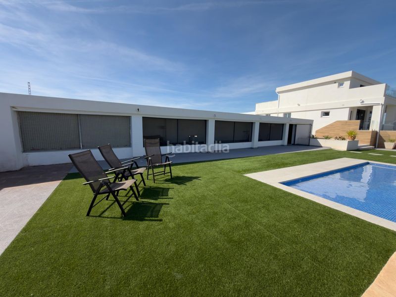 Foto 9d1001bb-0ea3-41e3-a992-741cb414b0be. Xalet amb aparcament a Montesinos (Los)