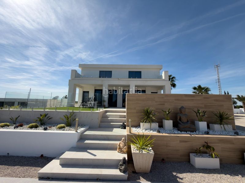 Foto a30f607f-85b6-43fc-af93-33f39148be0a. Xalet amb aparcament a Montesinos (Los)