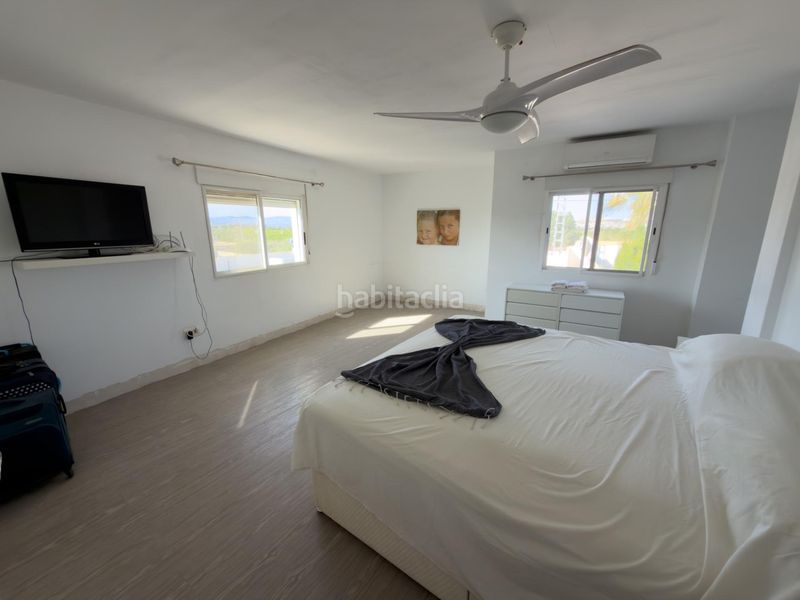 Foto a4dba1c8-feac-4a7c-b8c3-1b2351d63b58. Xalet amb aparcament a Montesinos (Los)