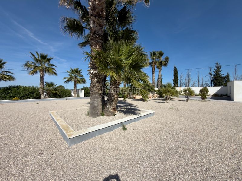 Foto e94de2e5-7922-4dd7-9a0e-767a053d053e. Xalet amb calefacció aparcament piscina a Montesinos (Los)