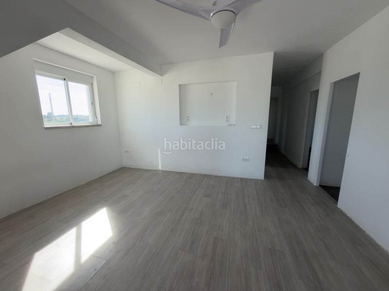 Foto edc2b6f5-9b3c-4de5-8de8-57dea67641bd. Xalet amb aparcament a Montesinos (Los)