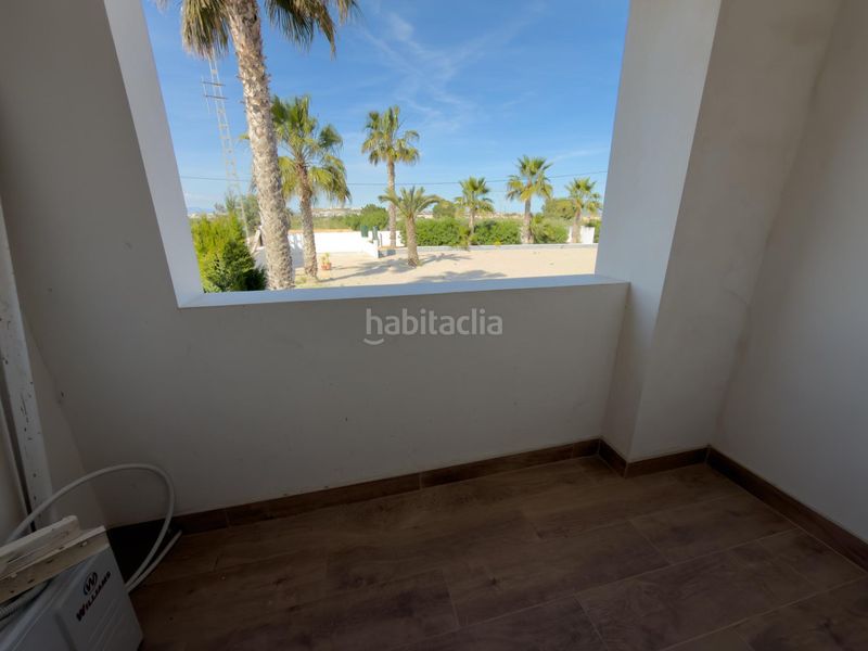 Foto fa92749e-5c14-415b-985d-fd4469a578a7. Xalet amb aparcament a Montesinos (Los)